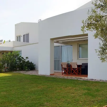 Willa Ionian Beach Villas *