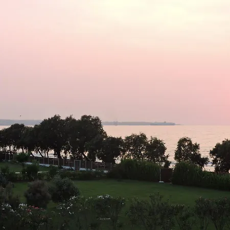 Ionian Beach Villas * Kastro-Kyllini