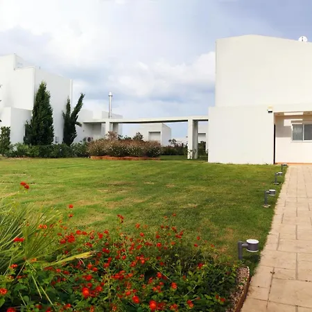 Willa Ionian Beach Villas *